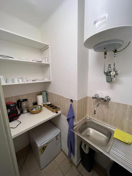 Einzimmerwohnung Im Gruenen/Innsbruck/2 Pax Exterior foto